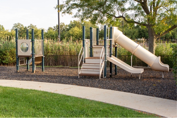 the-place-elgin-outdoor-play-area-3